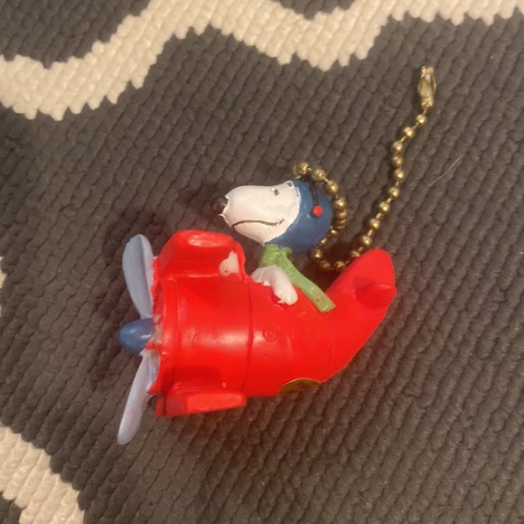 NEW in box Snoopy Fan pull - Picture 3 of 3